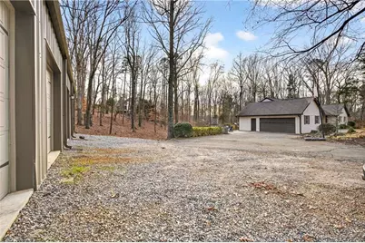 2151 E Maddox Road, Buford, GA 30519 - Photo 29