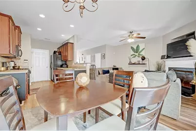 727 Celeste Lane SW, Atlanta, GA 30331 - Photo 11