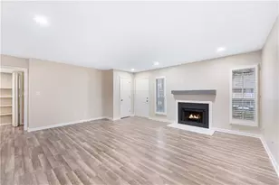 103 Sterling Ct, Alpharetta, GA 30004 - Photo 5