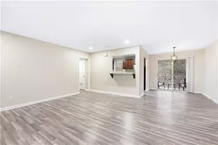 103 Sterling Ct, Alpharetta, GA 30004 - Photo 7