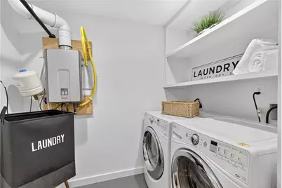 3813 Watkins Place NE, Brookhaven, GA 30319 - Photo 33