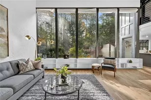 3813 Watkins Pl NE, Brookhaven, GA 30319 - Photo 11