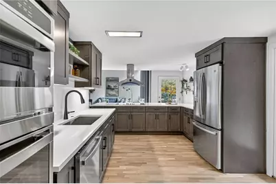 3813 Watkins Place NE, Brookhaven, GA 30319 - Photo 15