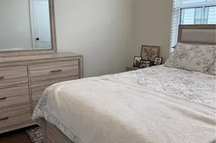 1242 Cushenberry Ln, Atlanta, GA 30318 - Photo 15