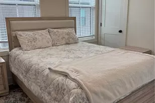 1242 Cushenberry Ln, Atlanta, GA 30318 - Photo 21