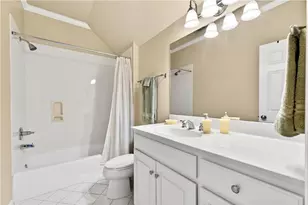 1136 Bellewood Square, Dunwoody, GA 30338 - Photo 39