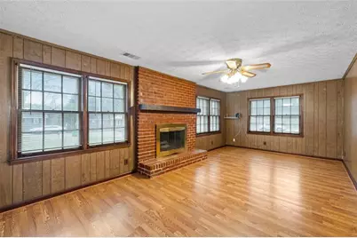 4578 Craghill Circle, Stone Mountain, GA 30083 - Photo 9