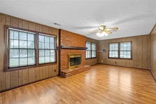 4578 Craghill Cir, Stone Mountain, GA 30083 - Photo 9