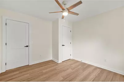 5242 Cindy Way, Stone Mountain, GA 30083 - Photo 13