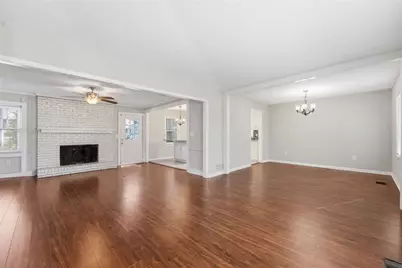 2328 Horseshoe Bend Road SW, Marietta, GA 30064 - Photo 9