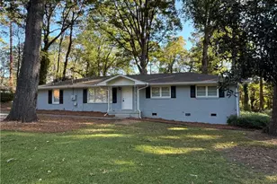 1576 Carolyn Dr, Stone Mountain, GA 30087 - Photo 1