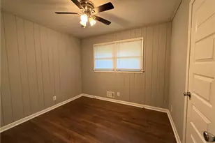 1576 Carolyn Dr, Stone Mountain, GA 30087 - Photo 7