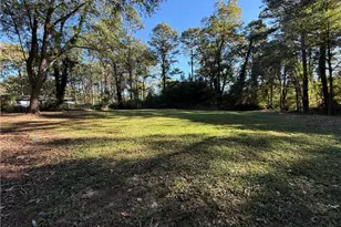 1576 Carolyn Dr, Stone Mountain, GA 30087 - Photo 15