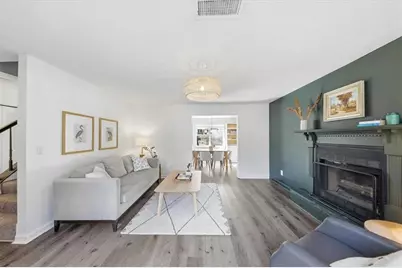 688 Greenhedge Drive, Stone Mountain, GA 30088 - Photo 9