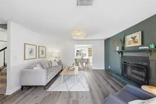 688 Greenhedge Dr, Stone Mountain, GA 30088 - Photo 9