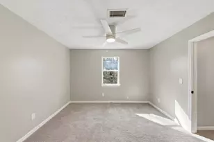 688 Greenhedge Dr, Stone Mountain, GA 30088 - Photo 25