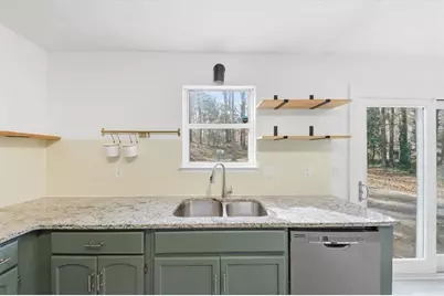 688 Greenhedge Drive, Stone Mountain, GA 30088 - Photo 19