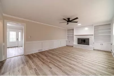 380 Cardigan Circle SW, Lilburn, GA 30047 - Photo 25