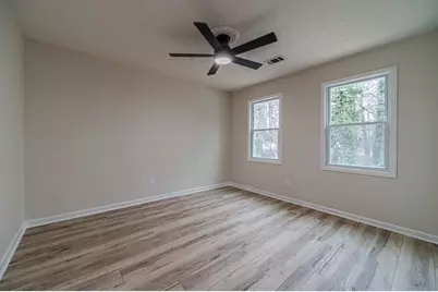 380 Cardigan Circle SW, Lilburn, GA 30047 - Photo 35