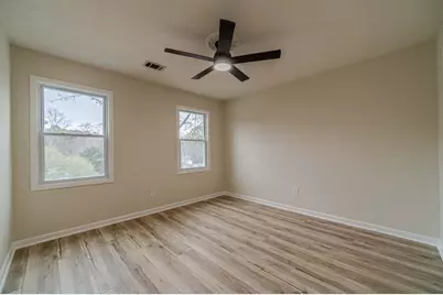 380 Cardigan Circle SW, Lilburn, GA 30047 - Photo 37