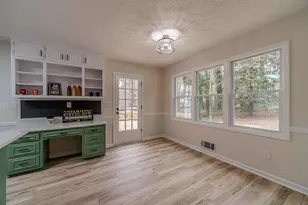 380 Cardigan Cir SW, Lilburn, GA 30047 - Photo 19