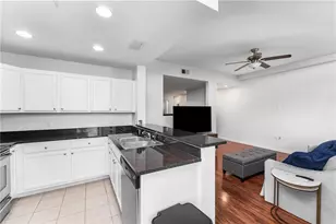 3040 Peachtree Rd, Atlanta, GA 30305 - Photo 7