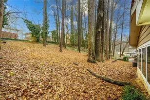 3629 Rolling Green Ridge SW, Atlanta, GA 30331 - Photo 5