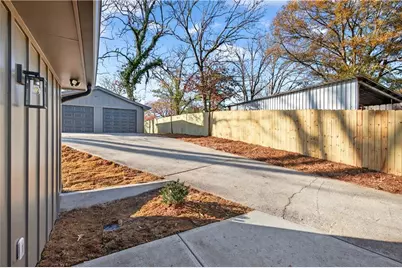 2720 Ivanhoe Lane SE, Smyrna, GA 30082 - Photo 31