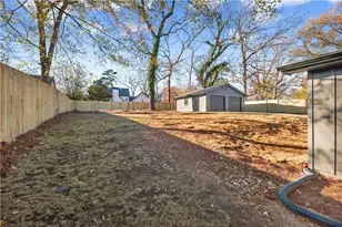 2720 Ivanhoe Ln SE, Smyrna, GA 30082 - Photo 37