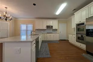 4492 Chattahoochee Plantation Dr, Marietta, GA 30067 - Photo 11