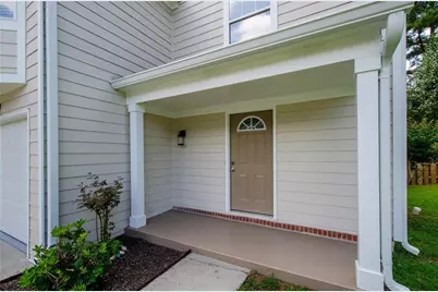 10840 Mortons Crossing, Johns Creek, GA 30022 - Photo 3