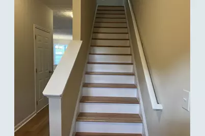 6614 Splashwater Drive, Flowery Branch, GA 30542 - Photo 11