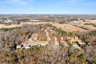 725 Larry Ln, Winder, GA 30680 - Photo 61