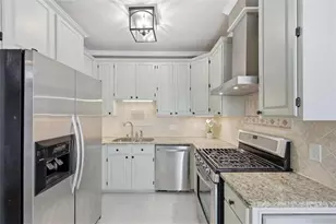 3370 Arbor Walk Dr, Gainesville, GA 30506 - Photo 3