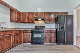 4375 Yellow Rose Dr, Austell, GA 30106 - Photo 9