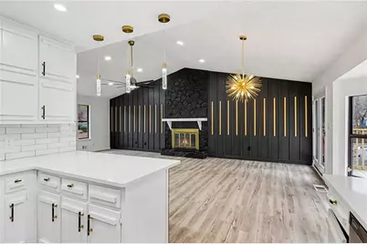 8472 Helmer Court, Riverdale, GA 30296 - Photo 9