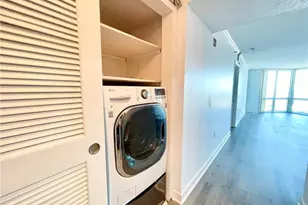 2870 Pharr Ct South NW, Atlanta, GA 30305 - Photo 9