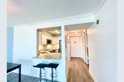 2870 Pharr Court South NW #1902, Atlanta, GA 30305 - Photo 13