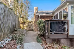 6832 Womack Ct, Peachtree Corners, GA 30360 - Photo 33