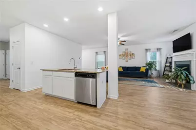 4000 Lake Manor Way, Atlanta, GA 30349 - Photo 11