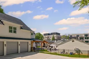 8175 Main St, Woodstock, GA 30188 - Photo 31