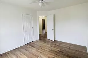 3709 Hutchinson Trace Dr, Cumming, GA 30040 - Photo 35