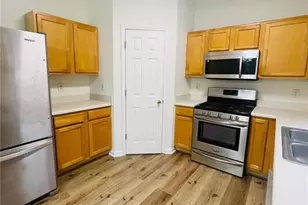 3709 Hutchinson Trace Dr, Cumming, GA 30040 - Photo 11