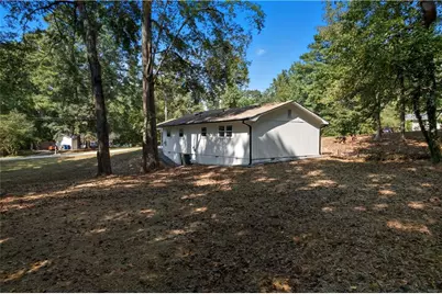 2087 Chestnut Way, Lithia Springs, GA 30122 - Photo 19