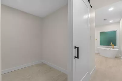 11935 Wildwood Springs Drive, Roswell, GA 30075 - Photo 33