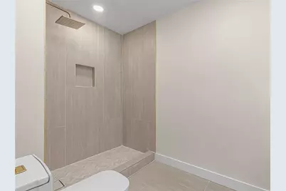 11935 Wildwood Springs Drive, Roswell, GA 30075 - Photo 35