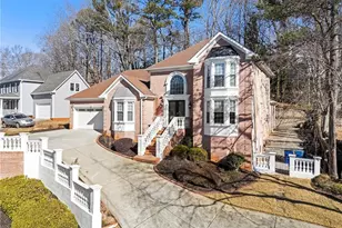 526 Coopers Pond Dr, Lawrenceville, GA 30044 - Photo 1