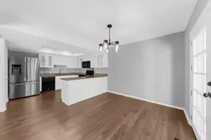 501 Dunwoody Chace, Atlanta, GA 30328 - Photo 13