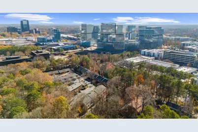 501 Dunwoody Chace, Atlanta, GA 30328 - Photo 53