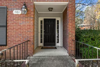 501 Dunwoody Chace, Atlanta, GA 30328 - Photo 3